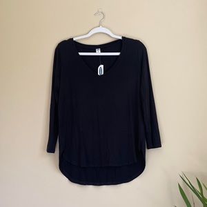 Old Navy V-Neck Long Sleeve